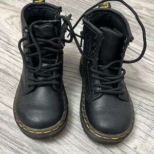 Girls Dr. martens boots